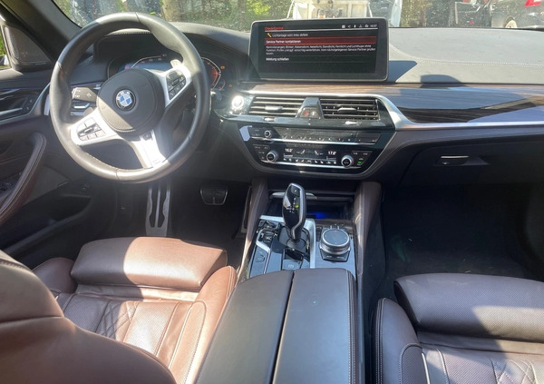 BMW Seria 5 cena 149000 przebieg: 41000, rok produkcji 2020 z Kołobrzeg małe 154